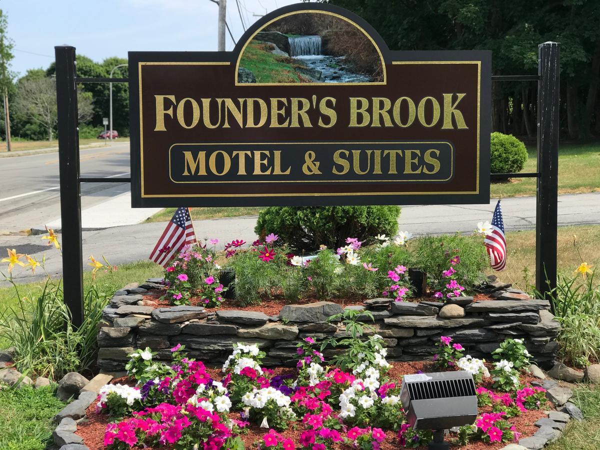 Founder'S Brook Motel And Suites Portsmouth Exteriér fotografie